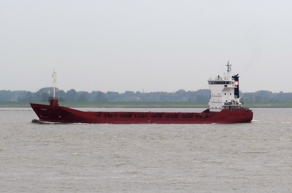 KURKSE  Feederschiff  Lühe  06.05.2014  