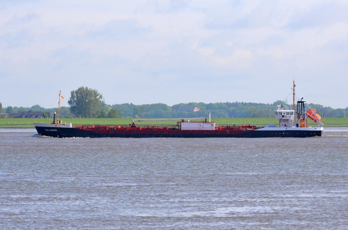 SUELLBERG  Tankschiff   Lühe  10.05.2014 