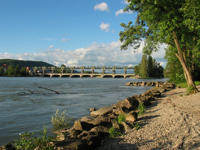 Abendstimmung am Rhein Flussaufwhrts 