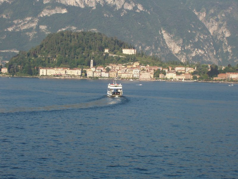 Autofhre  Lario  in der Nhe von Bellagio