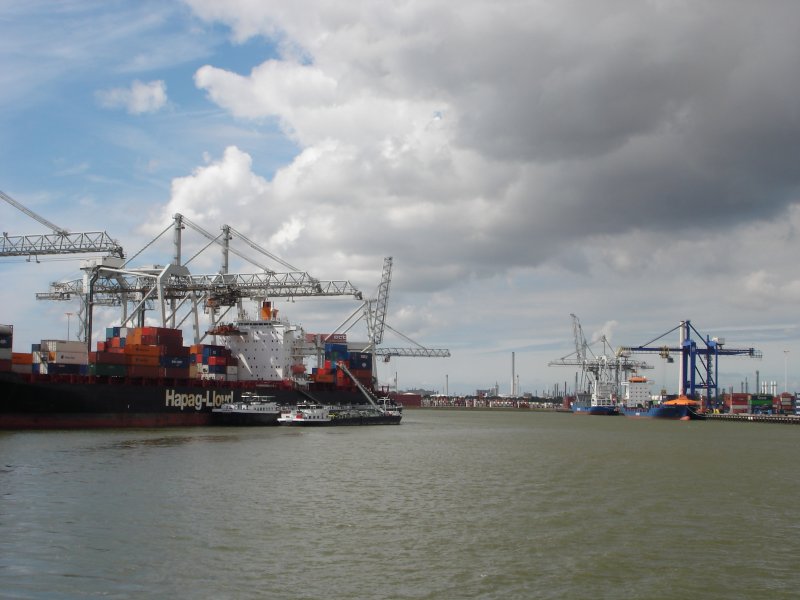 Blick in den Innenhafen von Rotterdam 