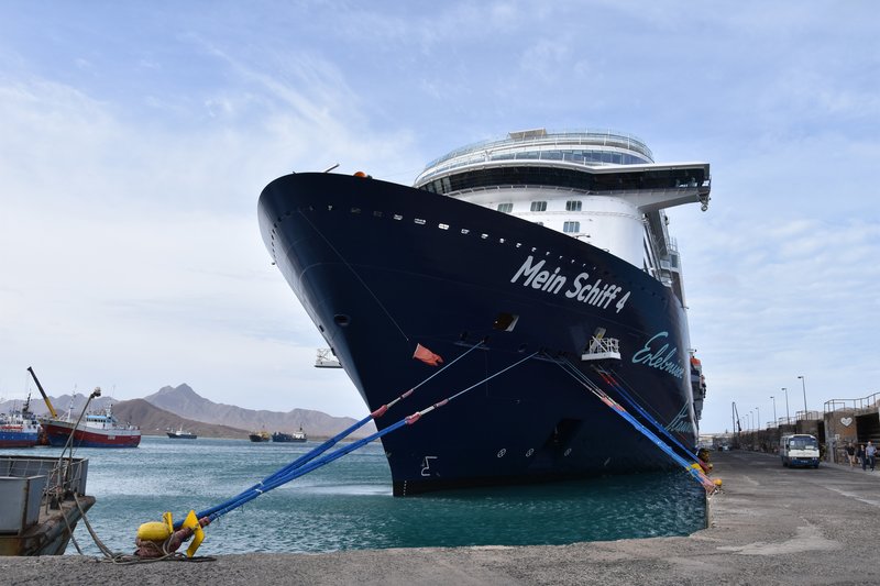 Mindelo 23032016 Tui Kreuzfahrtschiff Mein Schiff 4 Im