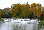 KFGS River Princess, am Anleger in Breisach am Rhein, L=110m, 138Passagiere, 2x1100PS, Baujahr 2001, gemeldet in Rheinfelden/CH, Okt.2024