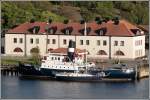 Das Segelschiff ZEPHIR hat an der STJRN festgemacht. Die STJRN (IMO 5164162) wurde 1925 als Dampfeisbrecher ISBRYTAREN I gebaut. Nach einer bewegten Geschichte wurde Mitte der 1990er Jahre eine neue Maschine eingebaut. Seither wird sie als Ausflugsboot in Gteborg eingesetzt. Aufgenommen am 10.05.2008 in Gteborg.