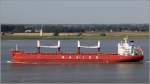 Die 2012 gebaute NAVIOS LYRA (IMO 9498626) fährt am 06.08.2014 Höhe Bremerhaven Weser aufwärts. Sie ist 180 m lang, 30 m breit, hat eine GT/BRZ von 23.448 und eine DWT von 34.707 t. Heimathafen ist Panama.