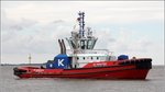 Die 2015 gebaute RT EMOTION (IMO 9691369) am 10.05.2015 auf der Weser Höhe Bremerhaven. Dieser Hybrid-Schlepper ist 31,95 m lang, 12,60 m breit, hat eine Maschinenleistung von 3 x 1.765 kw und einen Pfahlzug von 80 t. Heimathafen ist Valletta (Malta).