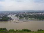 Ein Blick ber Koblenz, mit einem wendenden Schiff vor dem Deutschen Eck. Ko-Ehrenbreitsten, 03.06.06.