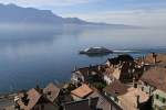 MS Lausanne auf dem Genfersee vor dem Weinbauerndorf St. Saphorin (19.10.2013)