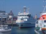 Die Adler 7 luft gerade in den Hafen von List (Sylt)ein. Bild vom 24.07.2006 