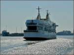 Gegenlichtaufnahme der Fhre OLEANDER LIMASSOL der Gesellschaft Trans Europa Ferries aufgenommen am 14.09.08 whrend der Einfahrt in den Hafen von Oostende.