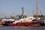 Die 2011 gebaute RT TASMAN (IMO 9556909) liegt am 26.01.2012 im Fischereihafen II in Bremerhaven. Sie ist 32 m lang und 12 m breit. Die drei Maschinen leisten je 1.645 kw, zusammen also 4.935 kw, und ermglichen einen Pfahlzug von 84 t. Sie fhrt unter der Flagge von Malta mit Heimathafen Valletta.

