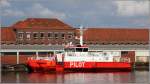 Der in SWATH-Technologie gebaute Lotsenversetzer BORKUM liegt am 22.06.2012 im Fischereihafen II von Bremerhaven.