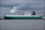 Das unter britischer Flagge fahrende RoRo-Frachtschiff  Vasaland  der Sol Continent Line am 19.06.14 im Überseehafen Rostock.