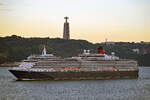 QUEEN VICTORIA (Cunard) am Morgen des 12.12.2024 im Hafen von Lissabon / Portugal