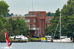 Segelboot DOUBLE TWENTY am 29.08.2021 bei der Schleswig-Holsteinischen Seemannschule in Lübeck-Travemünde