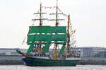 Die ALEXANDER VON HUMBOLDT II IMO-Nummer:9618446 Flagge:Deutschland Länge:65.0m Breite:10.0m Baujahr:2011 Bauwerft:BVT Brenn&Verformtechnik,Bremen Deutschland nach Hamburg einlaufend