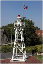 Der Leuchtturm Liener Hörn bei Elsfleth war von 1931 bis 1983 in Betrieb. Heute wird er als Wahrzeichen der Nachwelt erhalten. 29.08.2017 