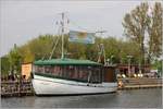 Die SCHWALBE II ist ein früherer Fischkutter, der heute als schwimmendes Restaurant im Greifswalder Museumshafen Verwendung findet. 08.05.2019