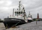 Die Schlepper  Bremerhaven  aus Bremerhaven und  Turm  aus Bremen in Bremerhaven (31.12.2012)