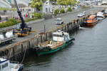 Das Küsten-Stückgutfrachter (Name unbekannt: HOKUSHIN? ほくしん？) lädt Fracht. am Hafen von Nagoya, 05.Mai.2023.