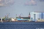 Blick zur Volkswerft Stralsund, wo zurzeit Schlepper fr die Reederei Maersk in Bau sind, Aufnahme vom 18. September 2009.

