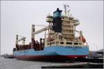 Die 2002 gebaute MAERSK FLENSBURG (IMO 9252773) liegt am 07.02.2010 im Fischereihafen von Bremerhaven. Sie ist 134 m lang, 22 m breit, hat eine GT von 9990 und eine Kapazitt von 862. Heimathafen ist London (Grobritannien).