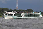 MS Alina auf dem Weg zur 7-Tägigen  Holland/Belgien  Reise am 18.05.2024 in Zons am Rhein